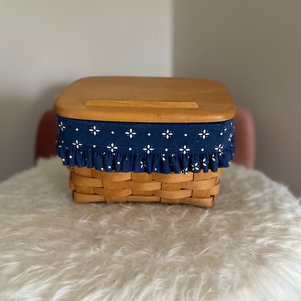 Authentic Longaberger Recipe Basket w/Liner